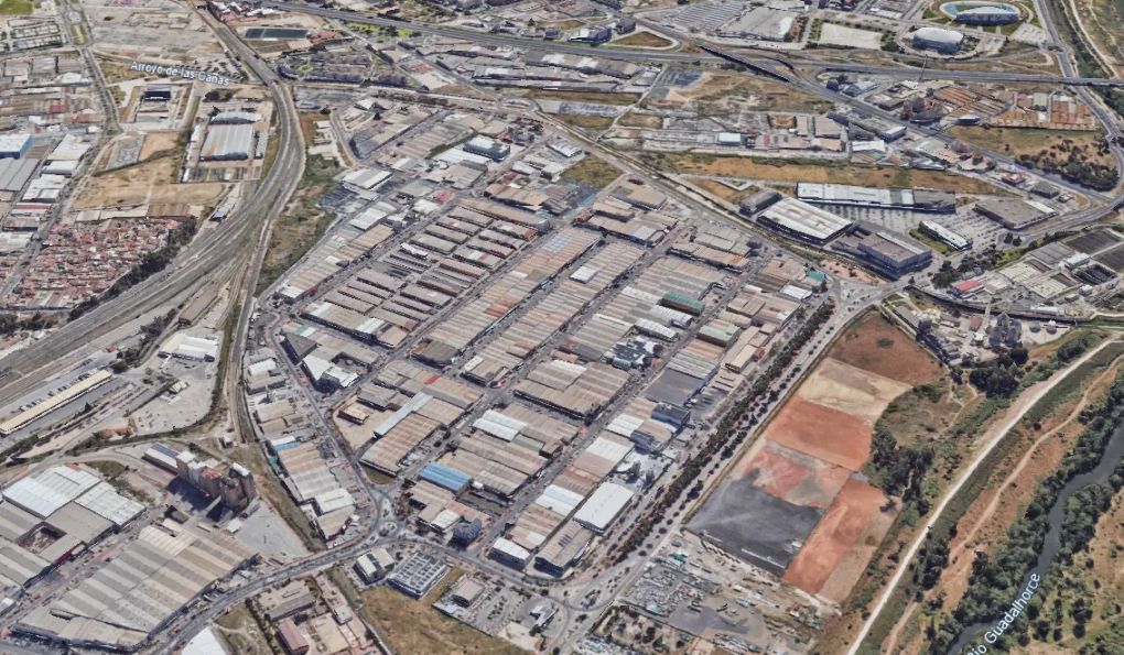 Polígono Industrial Guadalhorce en Málaga, vista aérea de naves